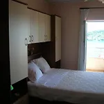 Family-friendly With Swimming Pool Kali, Ugljan - 23026 Apartamento Kali