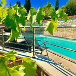 Family-friendly With Swimming Pool Kali, Ugljan - 23026 Apartamento Kali