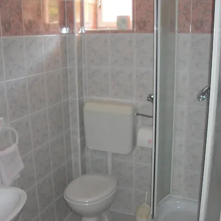 Apartman Family-friendly With Swimming Pool Kali, Ugljan - 23026