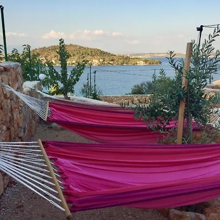 Apartman Family-friendly With Swimming Pool Kali, Ugljan - 23026 *
