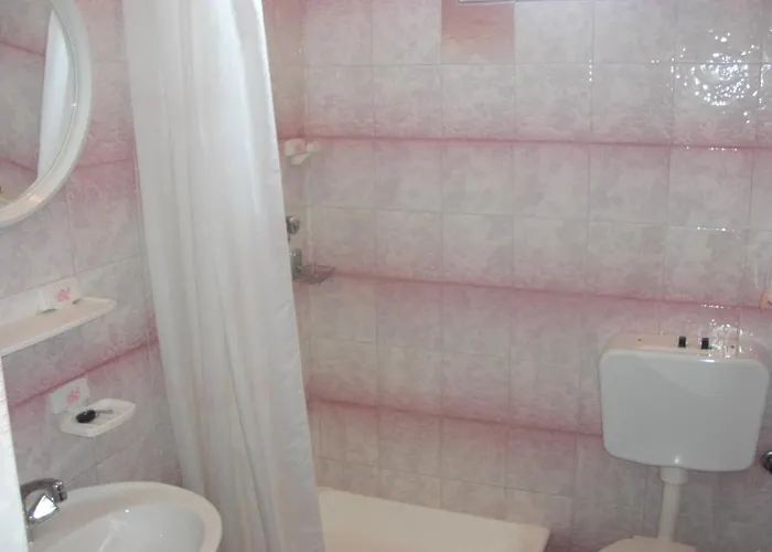 Lägenhet Family-friendly With Swimming Pool Kali, Ugljan - 23026 *