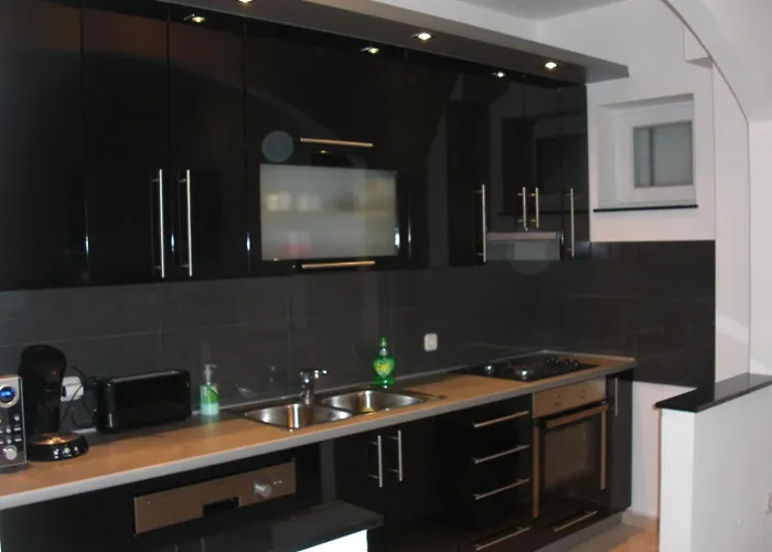 Family-friendly With Swimming Pool Kali, Ugljan - 23026 Kali