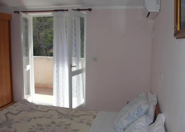 Lägenhet Family-friendly With Swimming Pool Kali, Ugljan - 23026 *